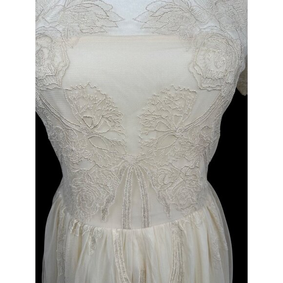 New ASOS Design‎ Formal Cocktail Midi Dress Size 4 Ivory Embroidered Floral - Picture 2 of 15